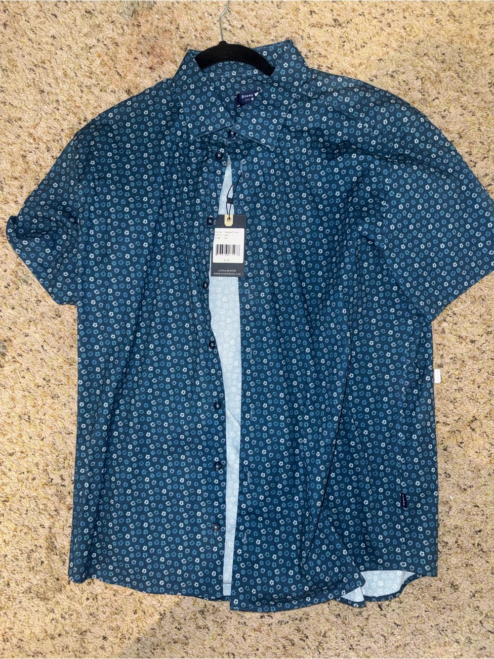Stone Rose Men’s Short Sleeve Button-Up Shirt NWT